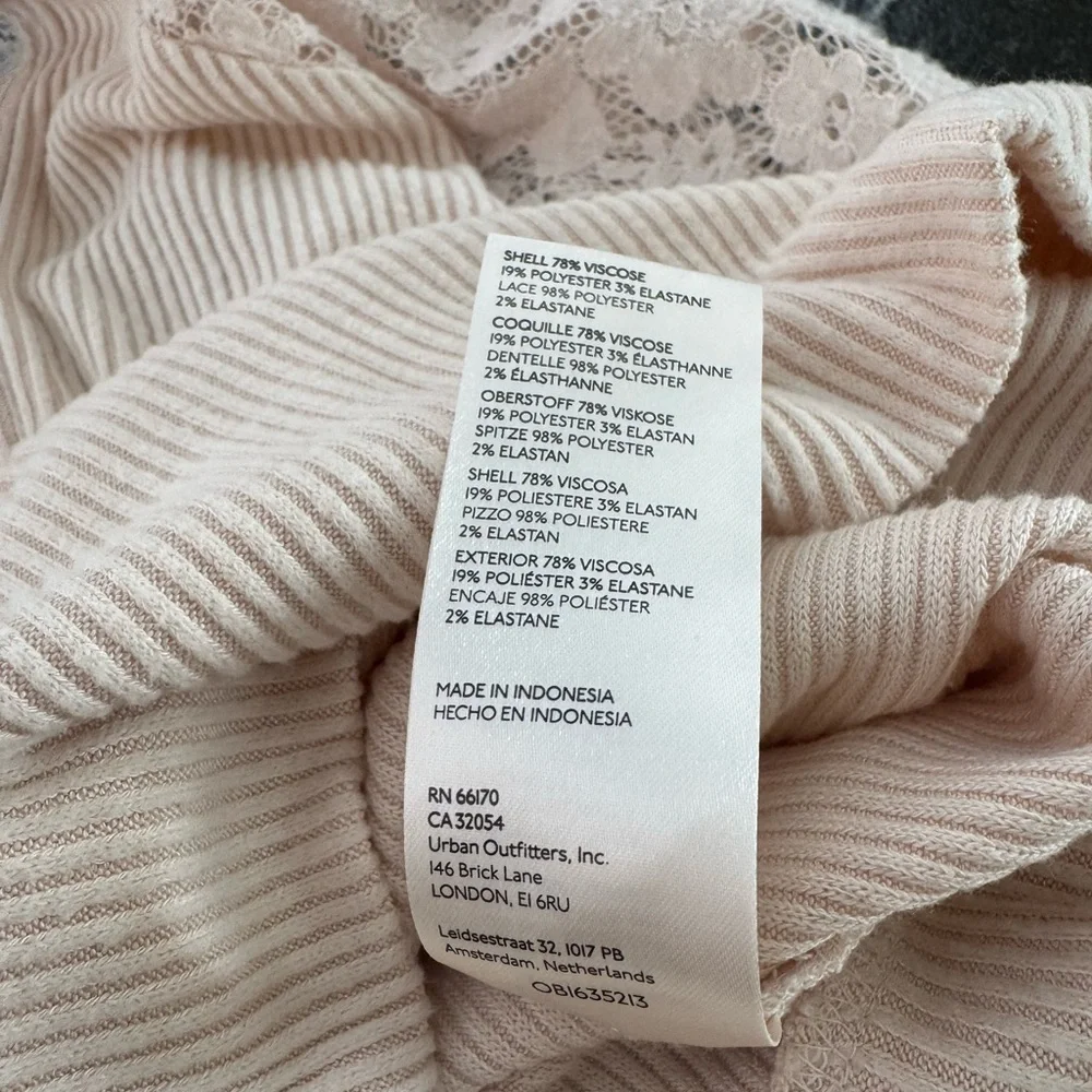 Anthropology V neck top S - Picture 7 of 8